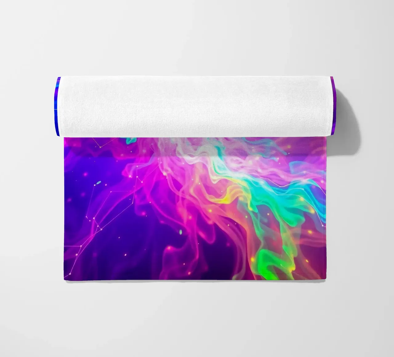 Un colorato vortice astratto di luce ed energia riempie lo sfondo telo mare da DesignDoodle