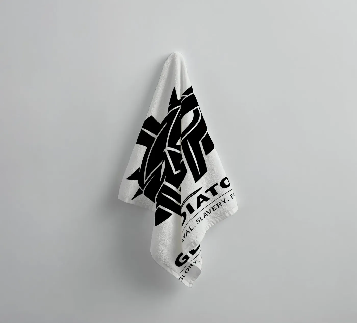 Gladiator Print towel by MoviesArt
