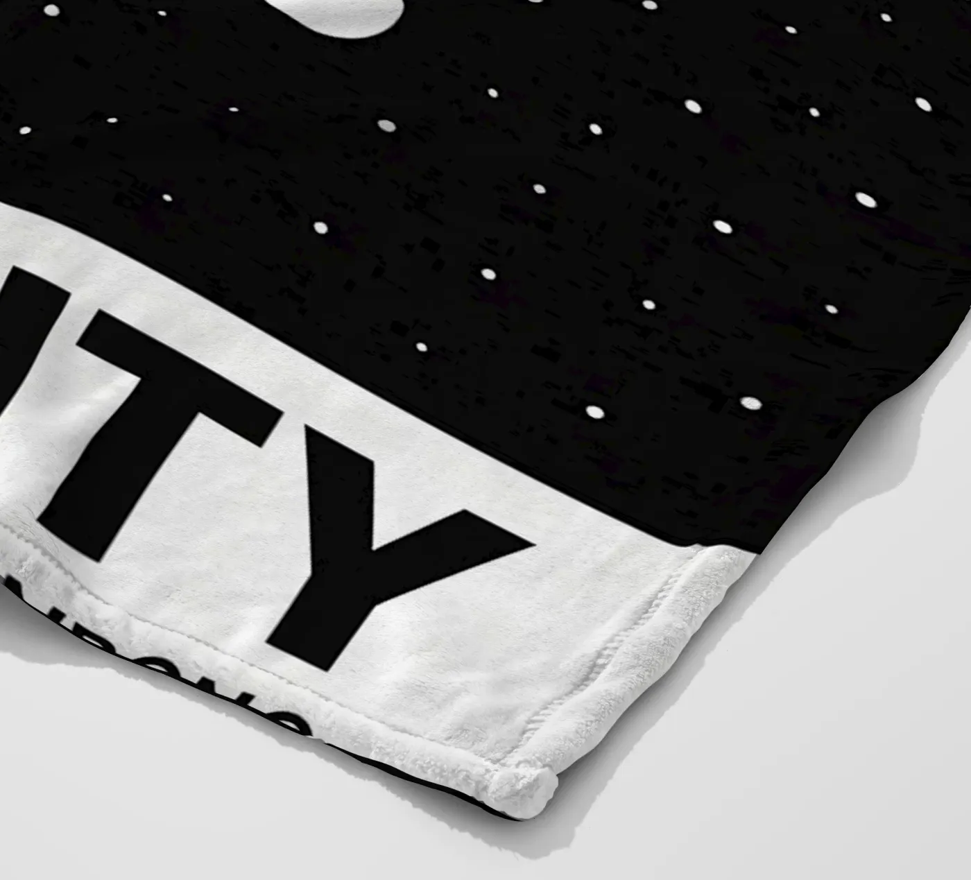 Gravity Print Fleecedecke von MoviesArt