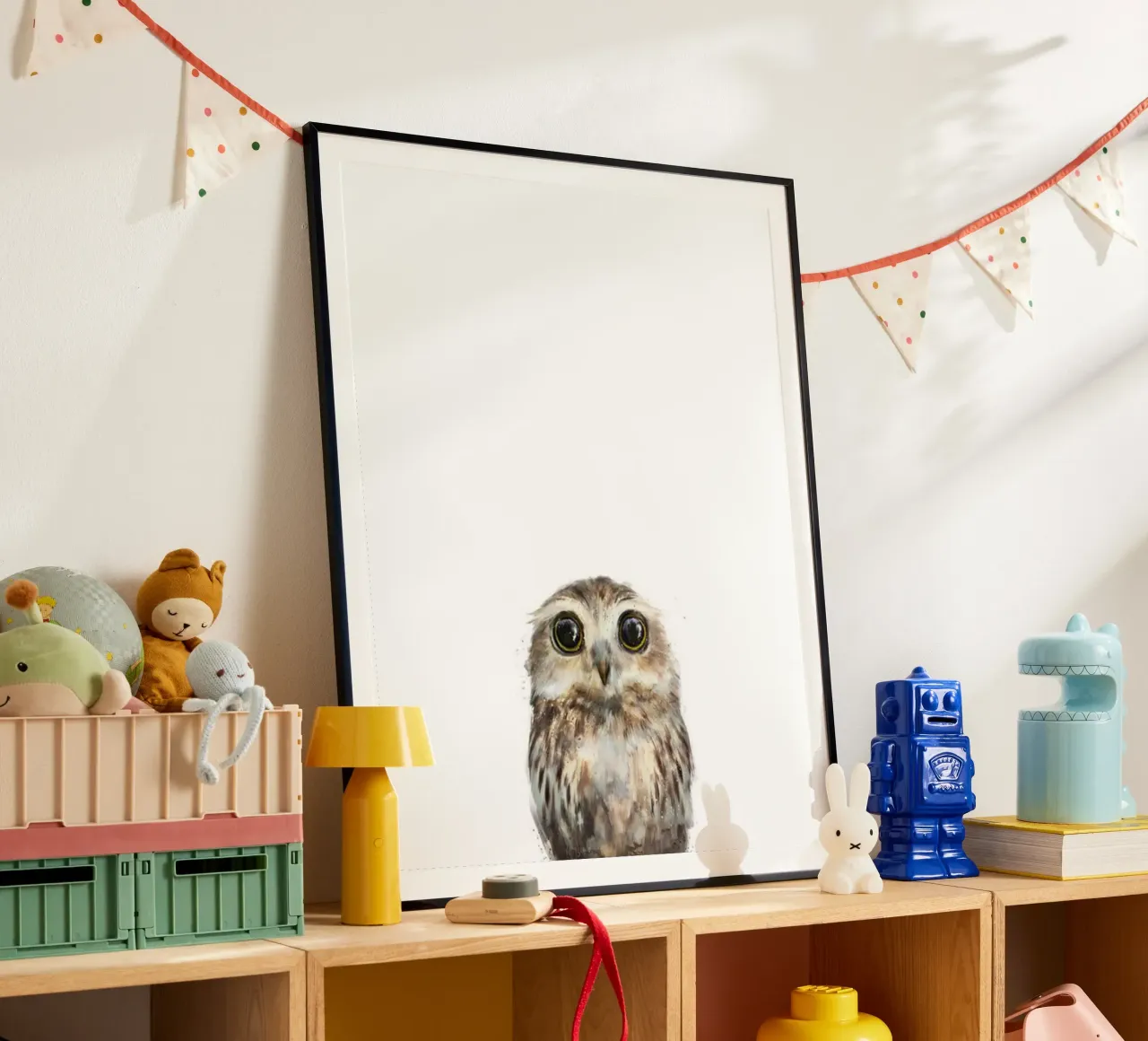 Il pulcino di gufo dagli occhi tondi di Amy Hamilton poster con telaio in alluminio da kbm store