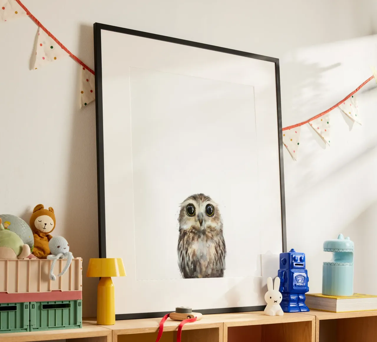Il pulcino di gufo dagli occhi tondi di Amy Hamilton poster con telaio in alluminio da kbm store