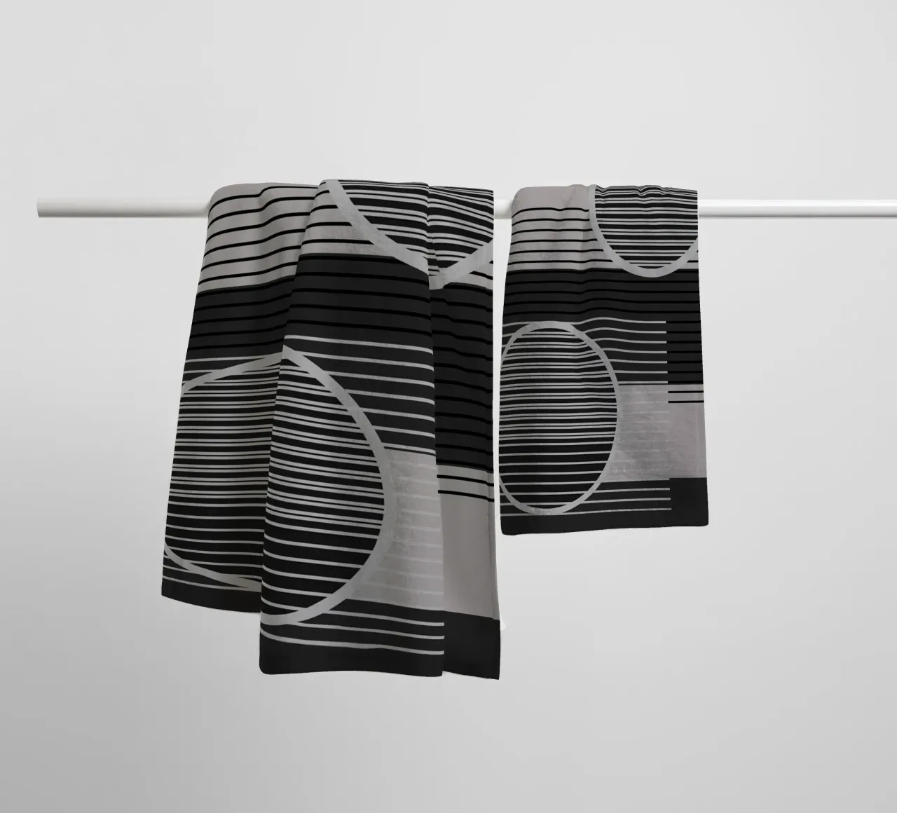 Geometrisch minimalistisch zwart & grijs badhanddoek van SilverPegasus