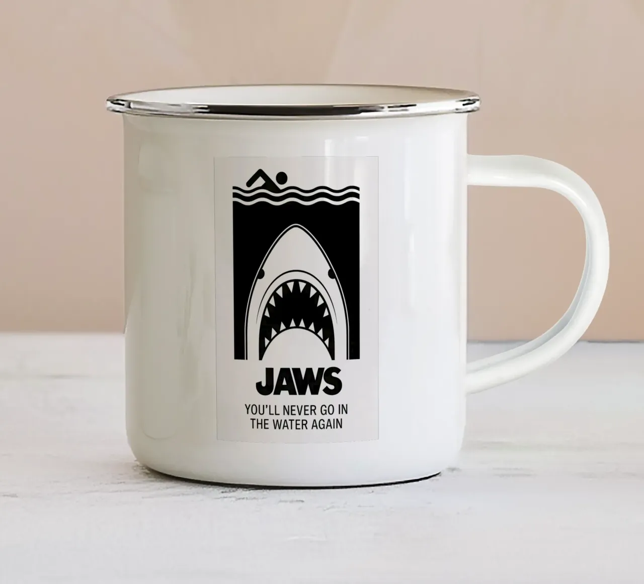Jaws Emaille Tasse von MoviesArt
