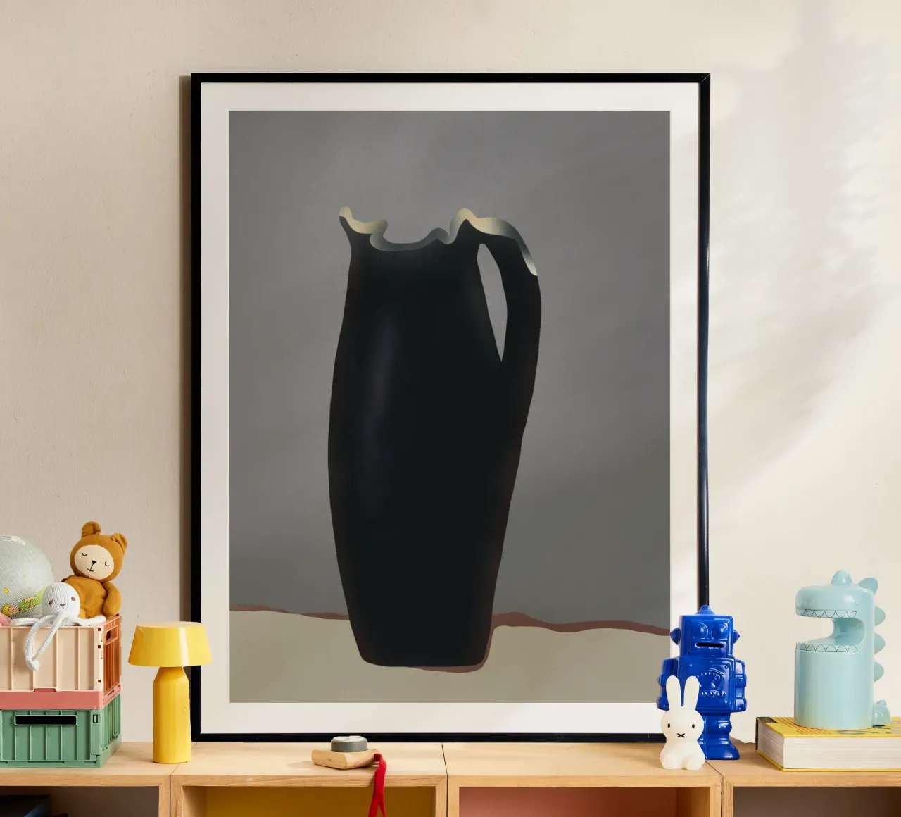 Zerbrochener Krug Poster mit Holzrahmen von Little Dean
