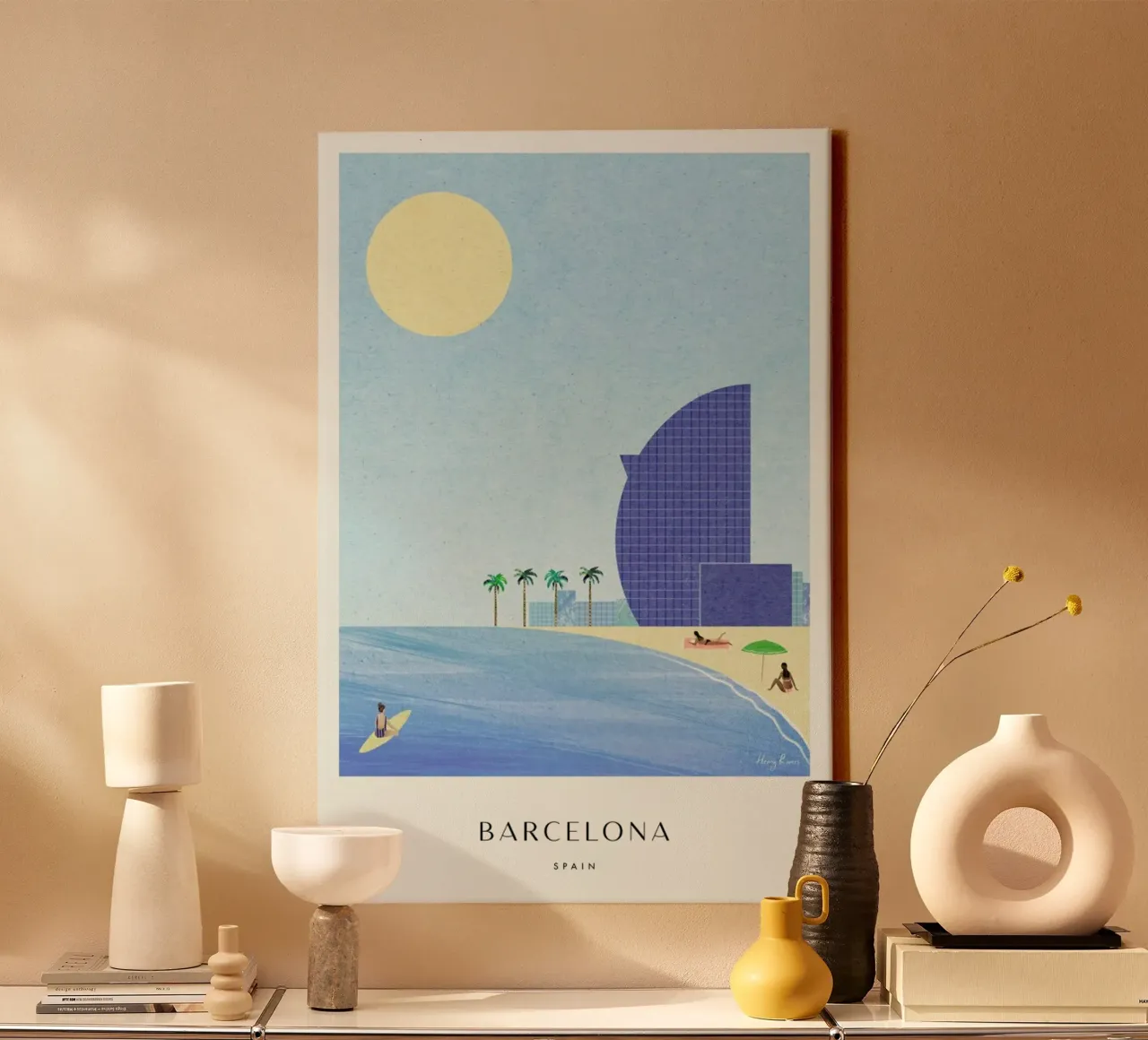Barcelona - Series II Leinwand mit Schattenfugenrahmen von Henry Rivers