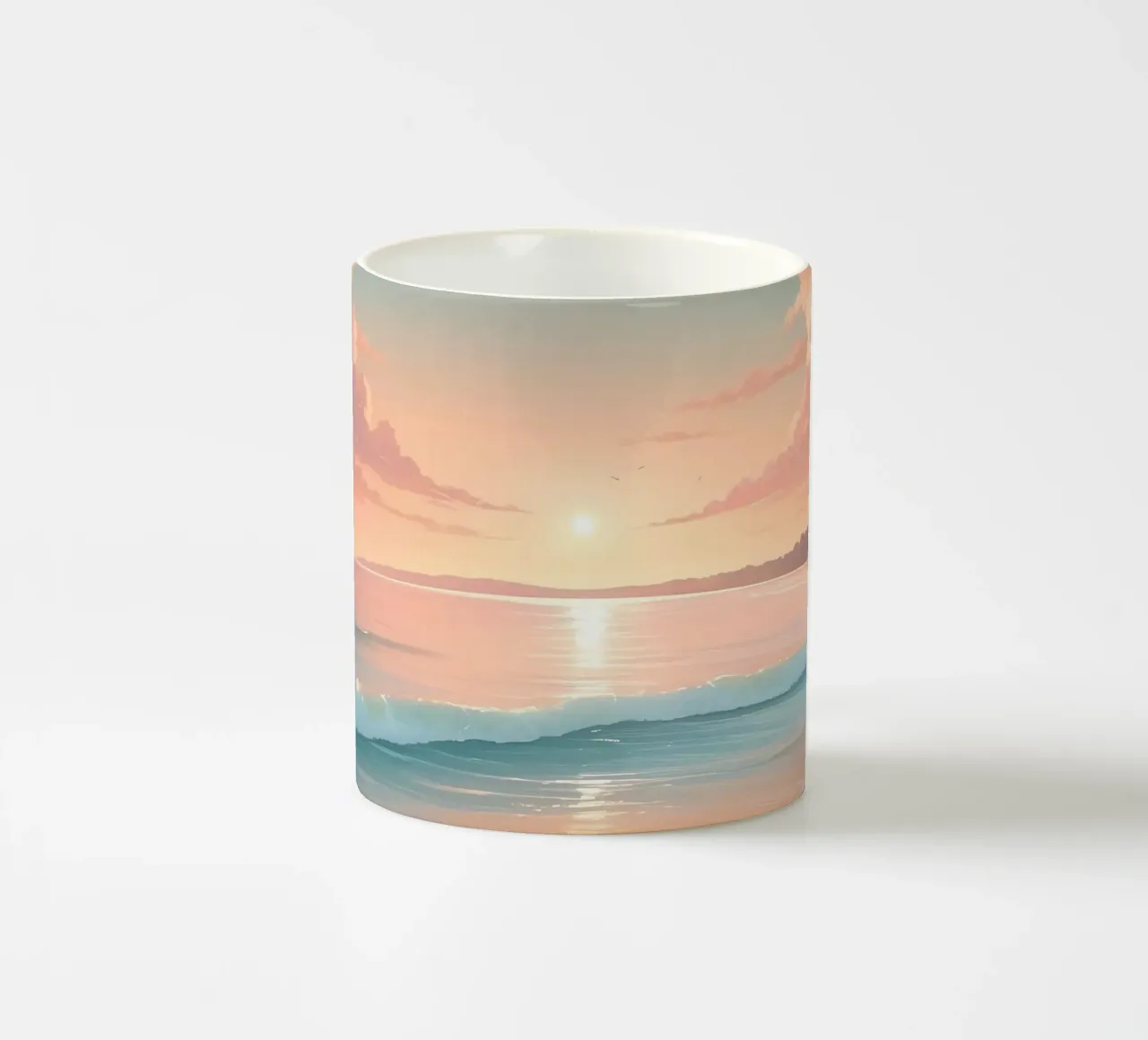 Prachtige zonsondergang over rustig strand met zachte golven keramische mok van DesignDoodle
