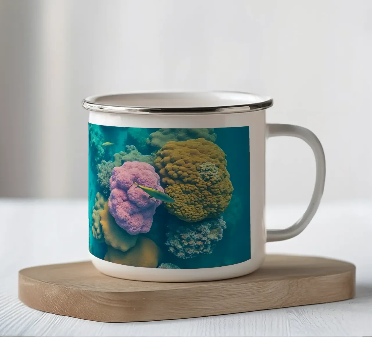Kleurrijk koraalrif wemelt van zeeleven in helder water emaille mok van DesignDoodle