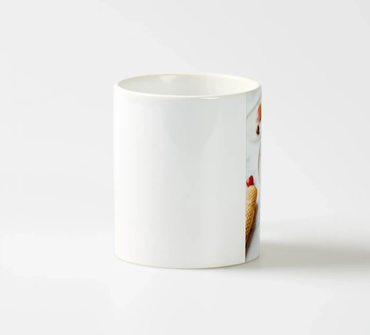 Kirsch Eis ceramic mug by Eat this
