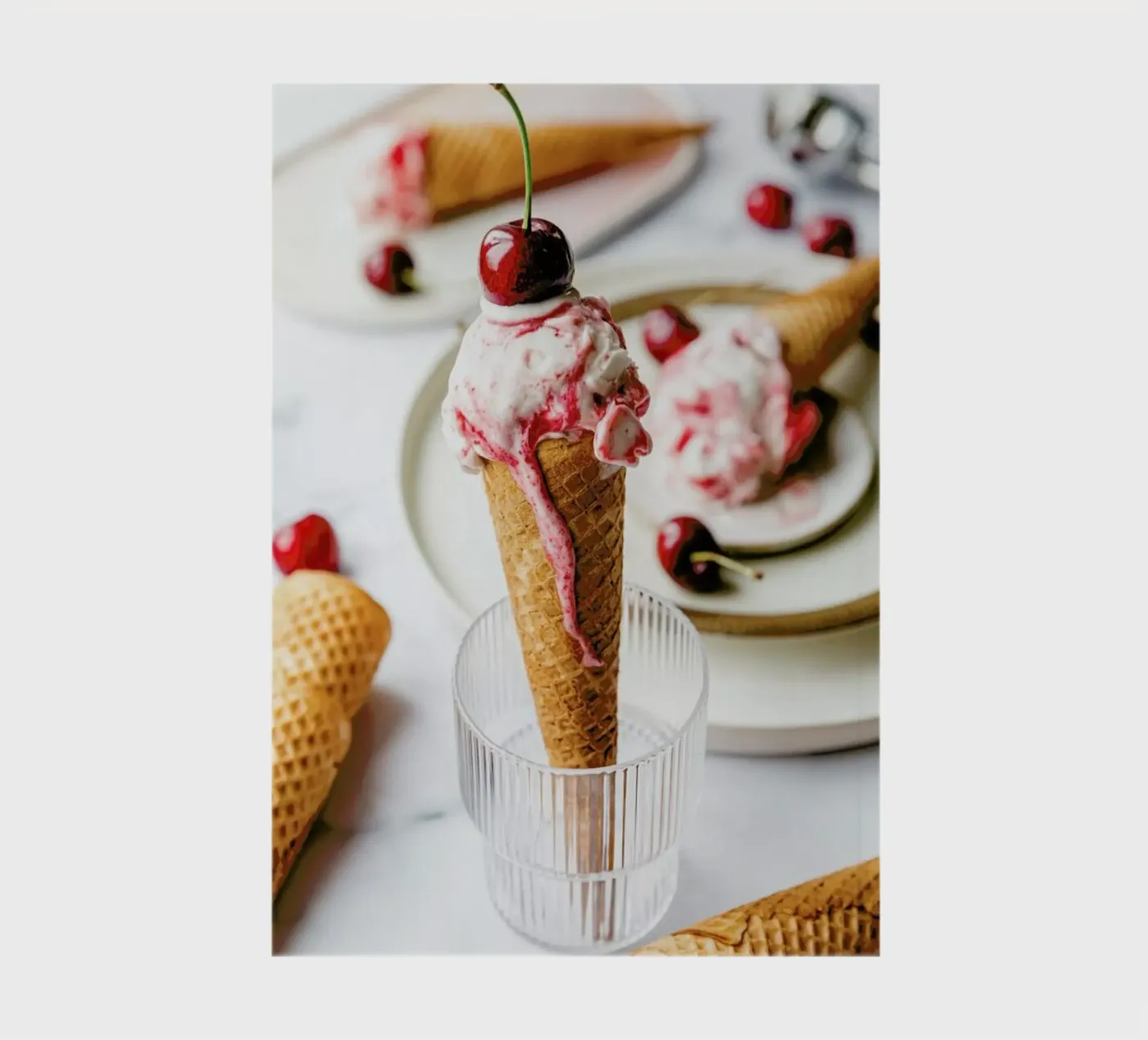 Kirsch Eis notebook by Eat this