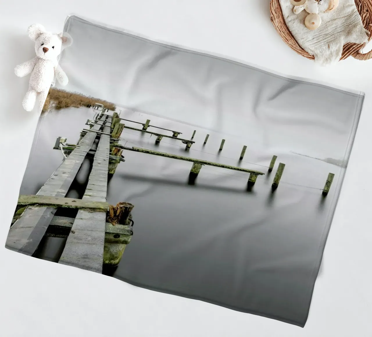 Bathed In Clouds Of Fog | Schwielowsee 2021 coperta in pile da Håggard Photography | Ronny Behnert