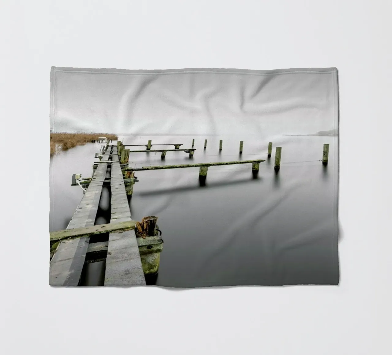 Bathed In Clouds Of Fog | Schwielowsee 2021 coperta in pile da Håggard Photography | Ronny Behnert