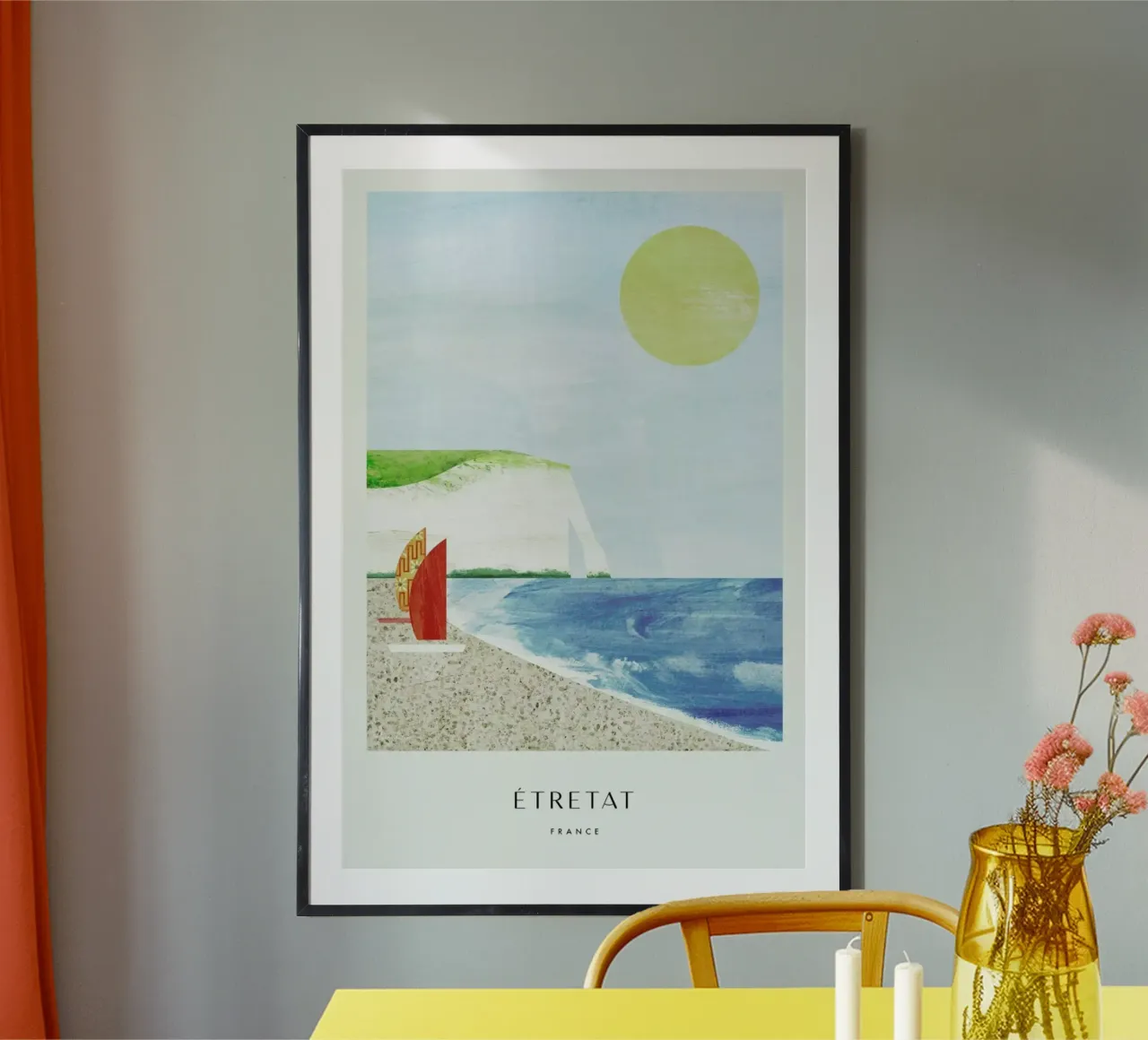 Etretat, Normandy - Series II poster con telaio in alluminio da Henry Rivers