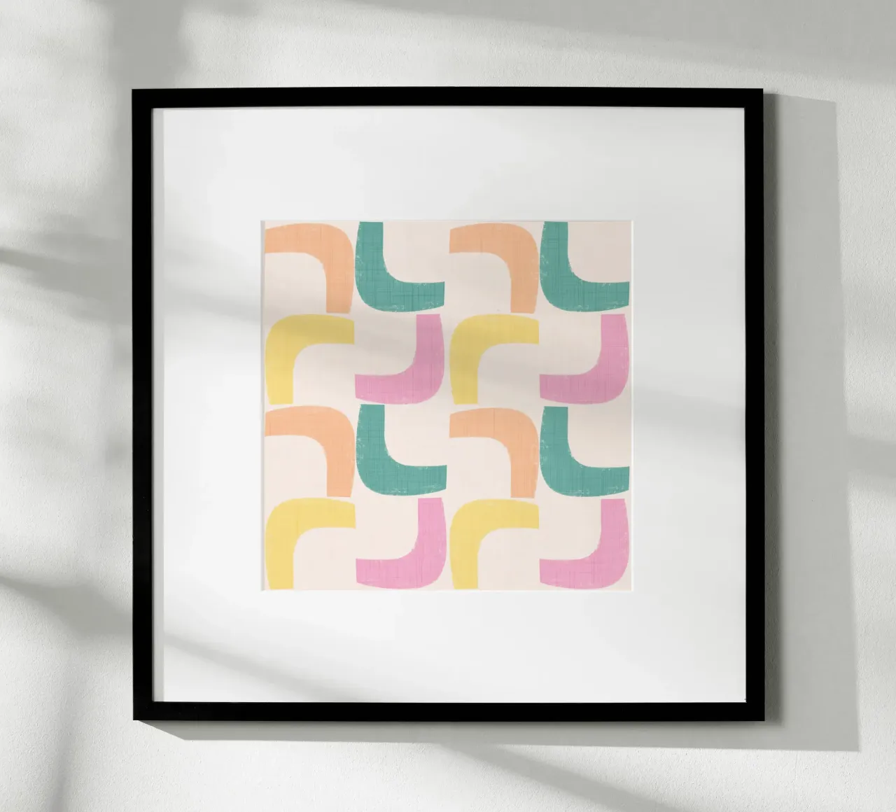 Boomerang retrò pastello - Geometrico moderno di metà secolo poster con telaio in plastica da susanacosta