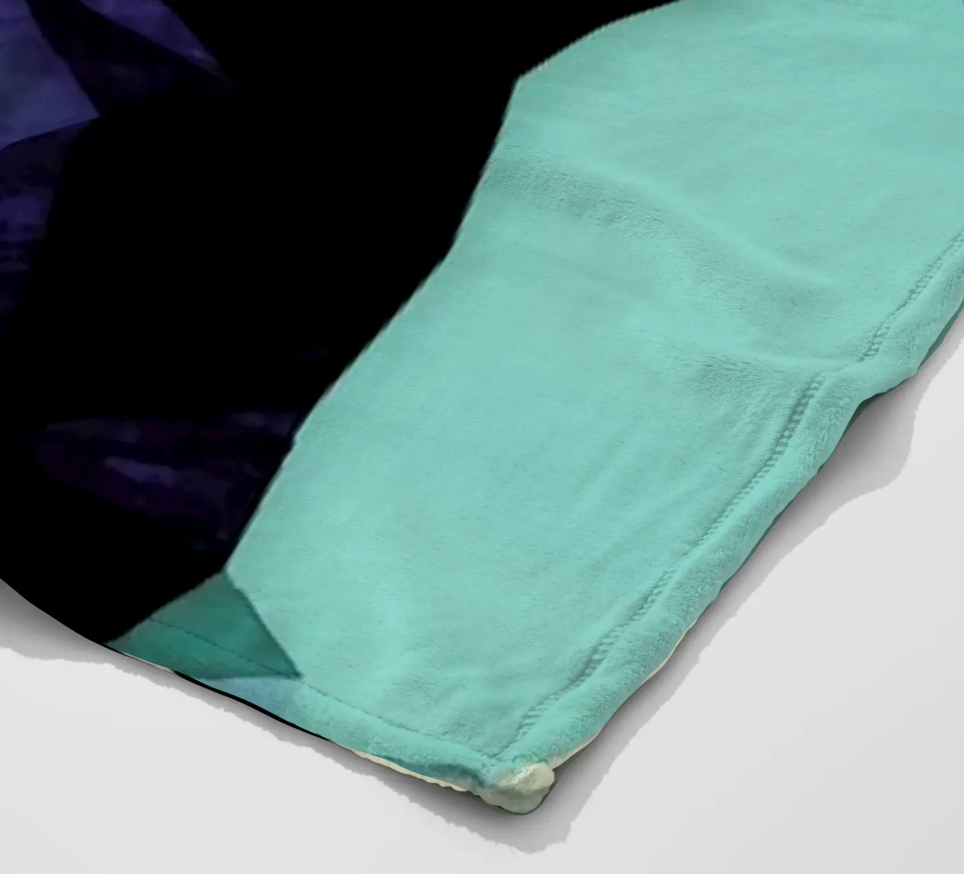 Deep Mind Fleecedecke von Mayka ienova