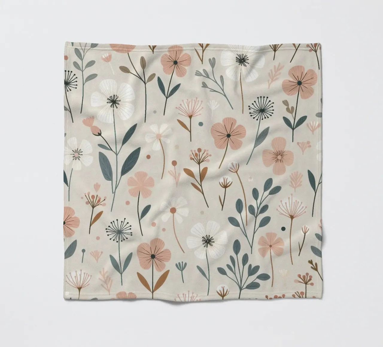 Flüsternde Blüten Fleecedecke von Botanical Pattern House