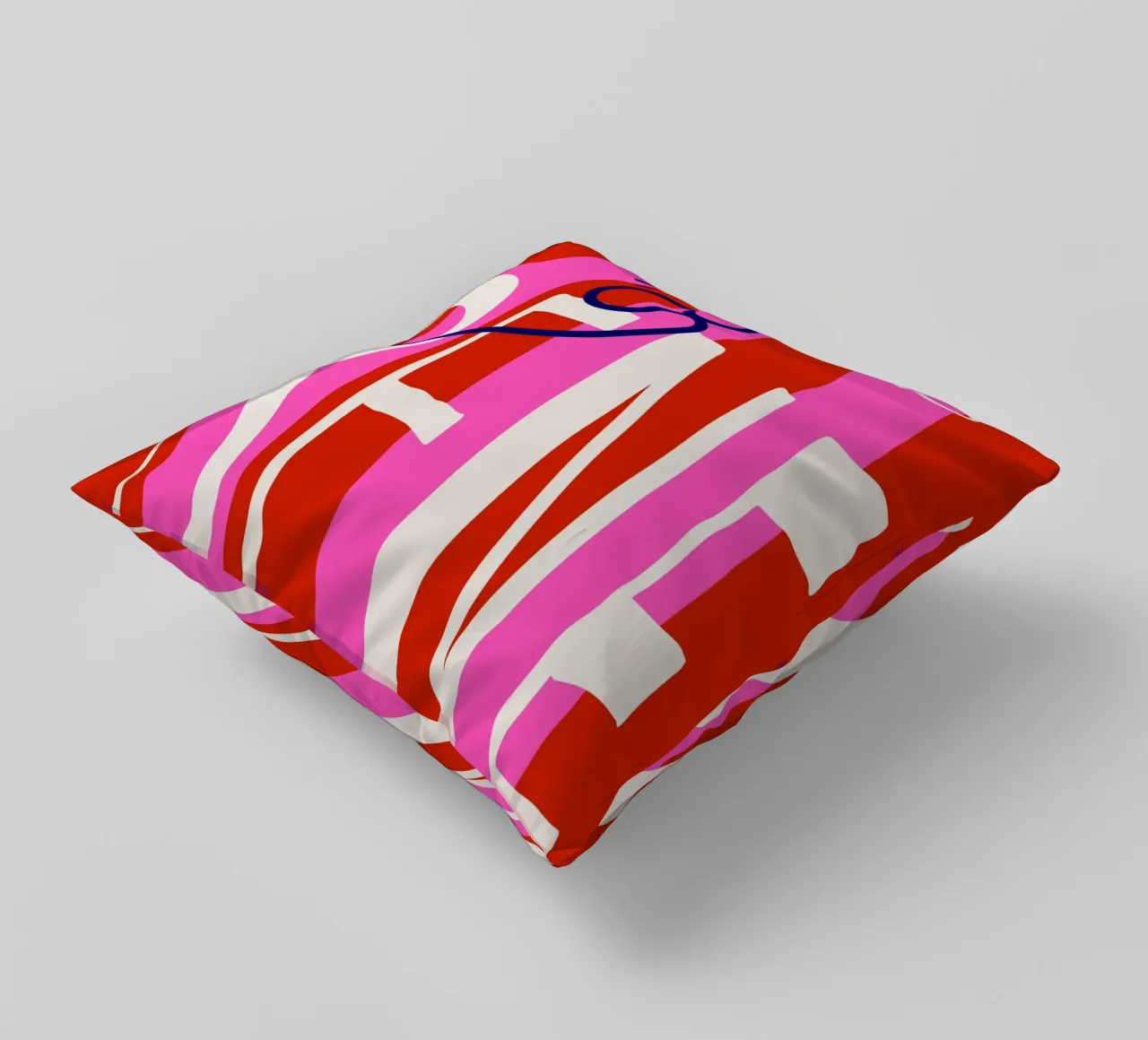 tutto bene. cuscino da FRICKE DESIGN