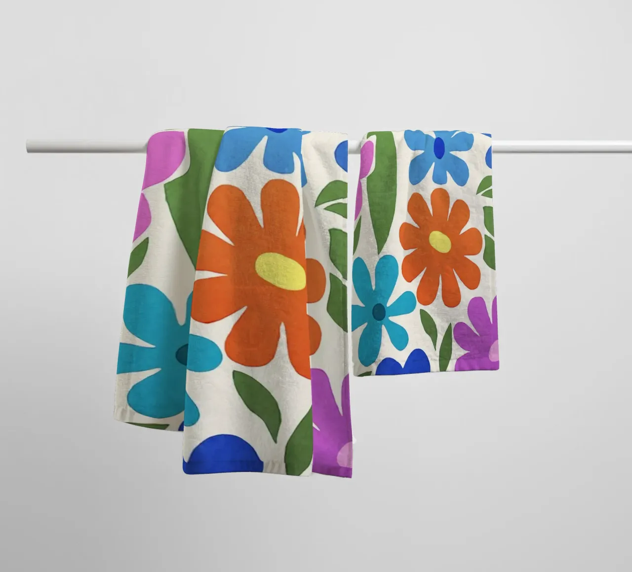 Giardino fiorito colorato Groovy Multicolor Matisse asciugamano da bagno da Andrea Haase Modern Home