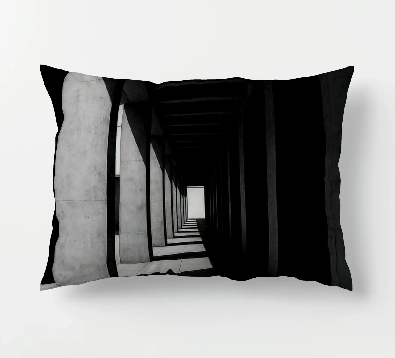 Berlin Infinie – Géométrie de l’Ombre coussin de Black & White