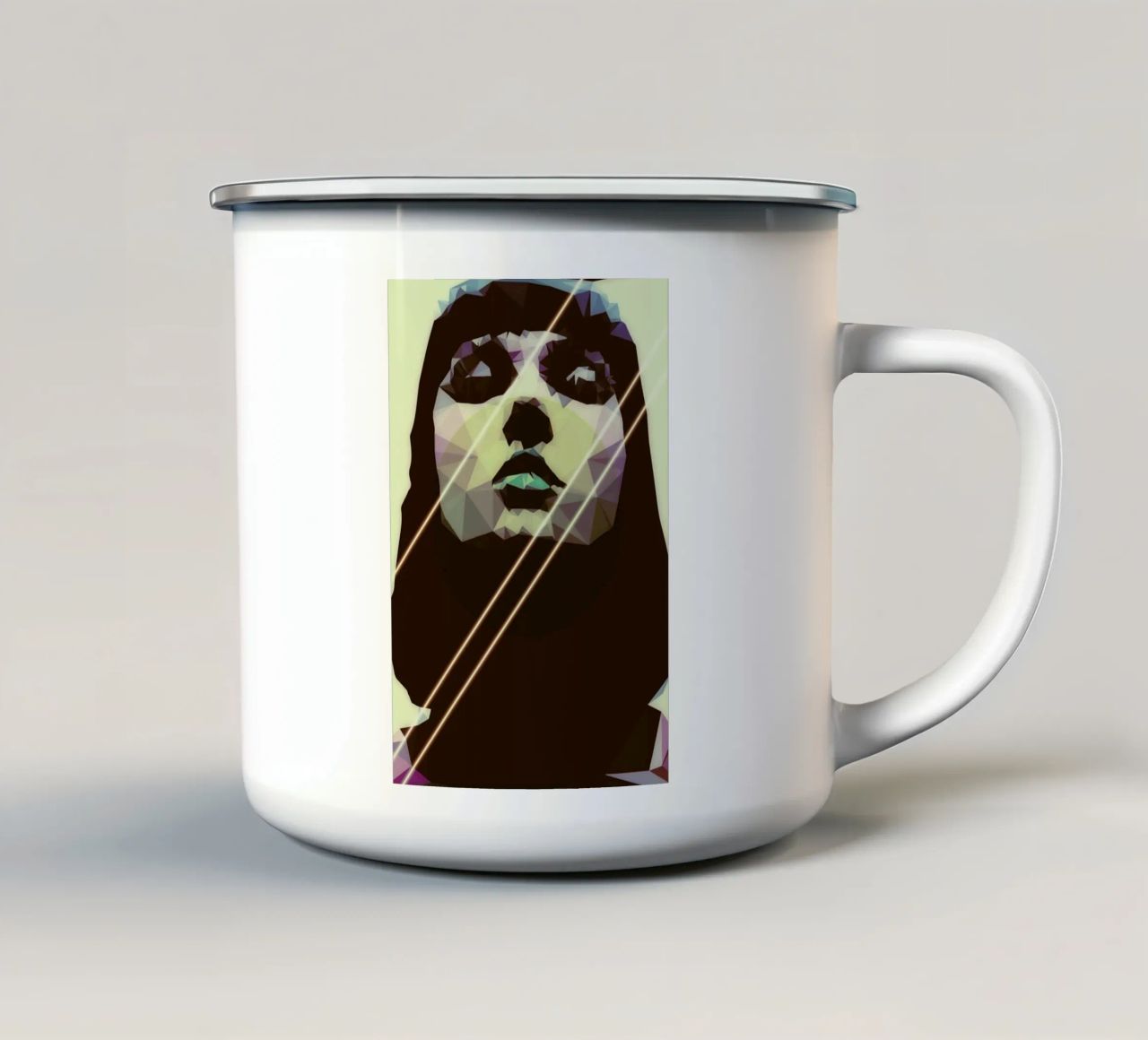 Surreal Identity tazza in smalto da Mayka ienova