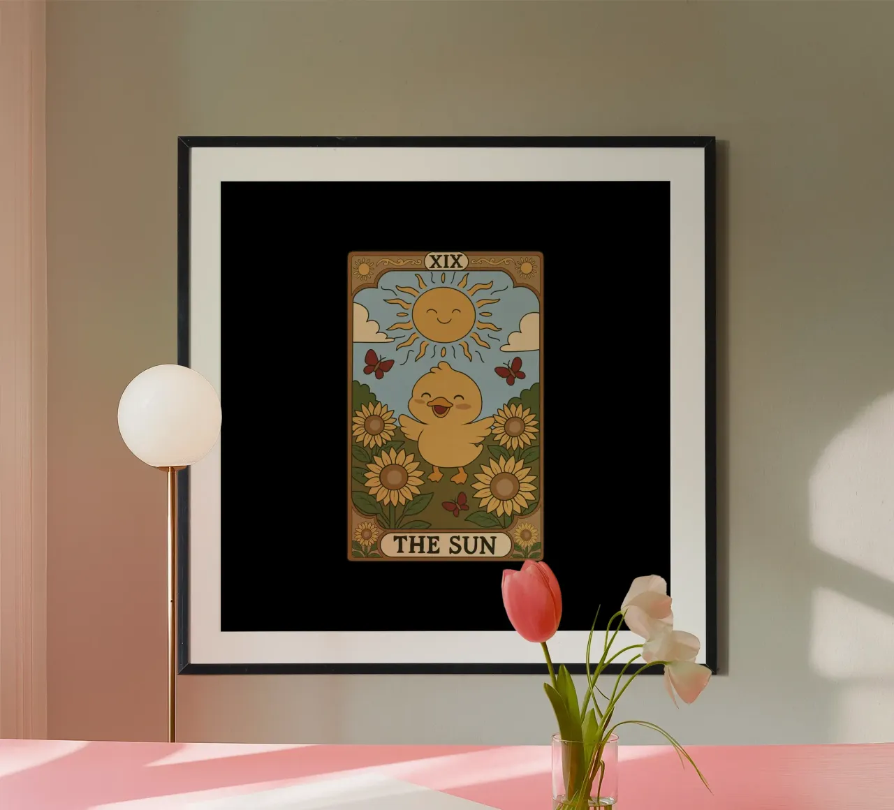 Tarocchi dell'Anatra - Il Sole poster con telaio in legno da Loobs