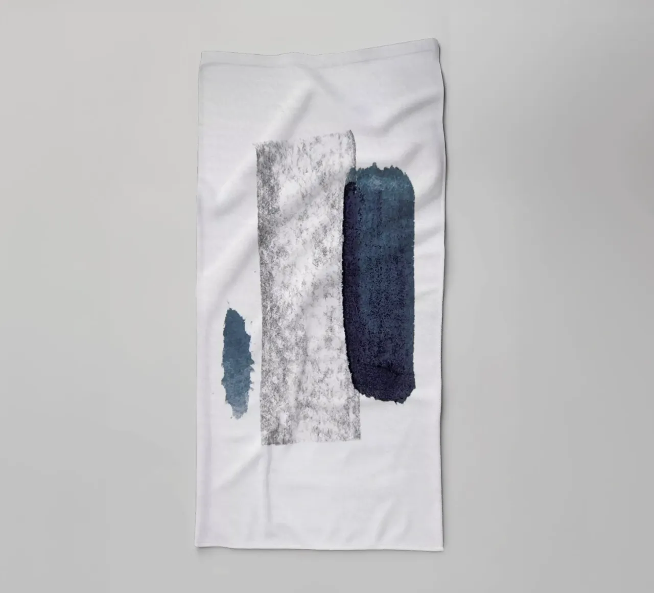 Minimal Abstract Aquarelle And Charcoal asciugamano da bagno da Studio Nahili