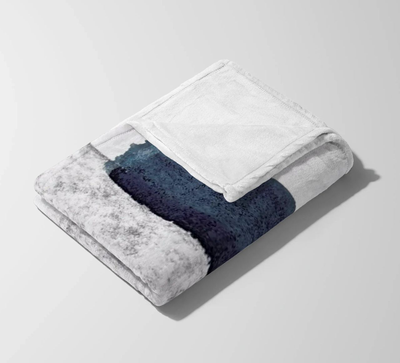 Minimal Abstract Aquarelle And Charcoal coperta in pile da Studio Nahili