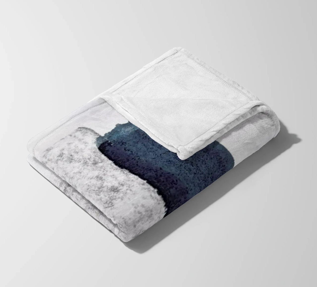 Minimal Abstract Aquarelle And Charcoal coperta in pile da Studio Nahili