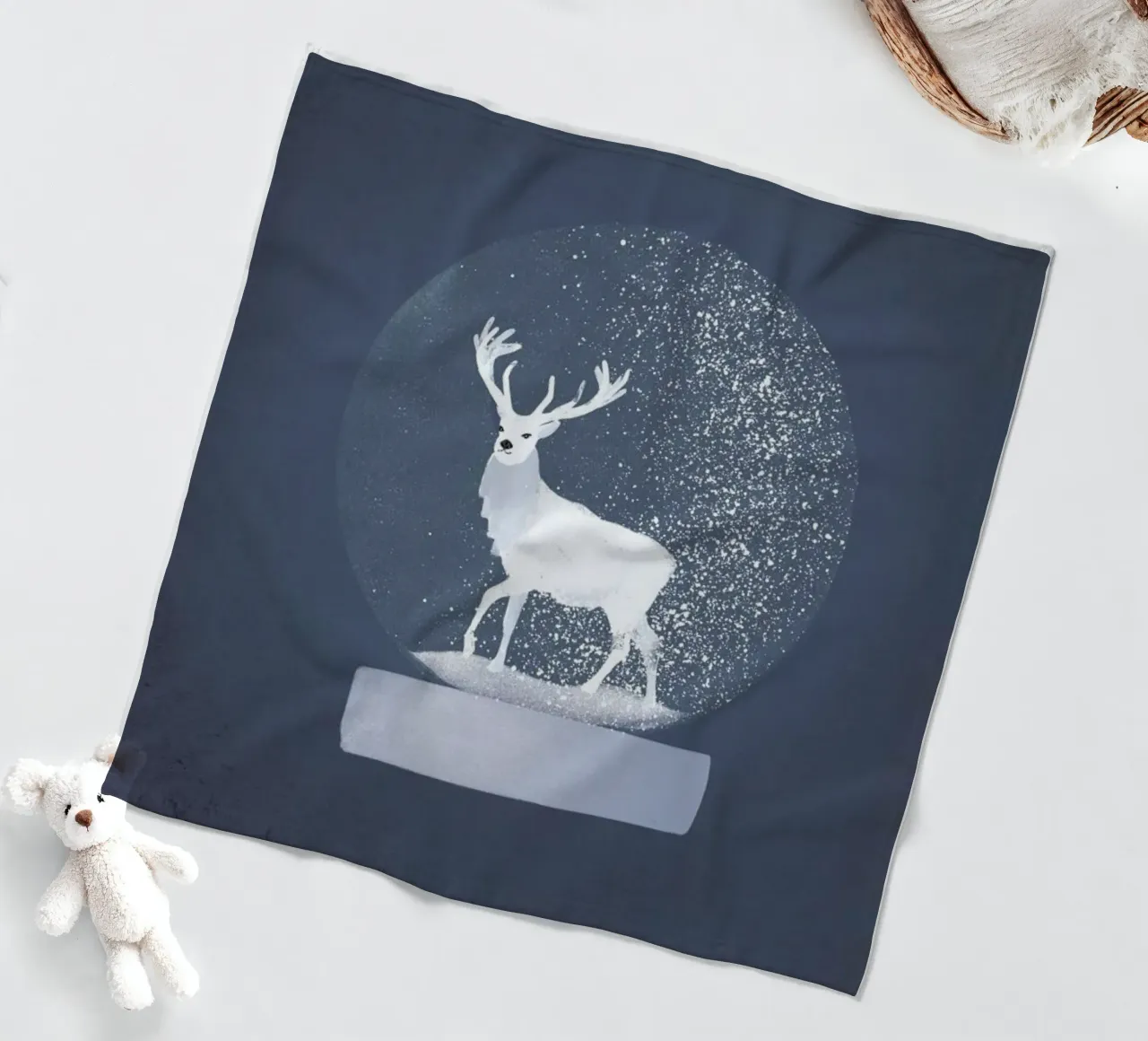 Snowglobe Deer coperta in pile da Goed Blauw