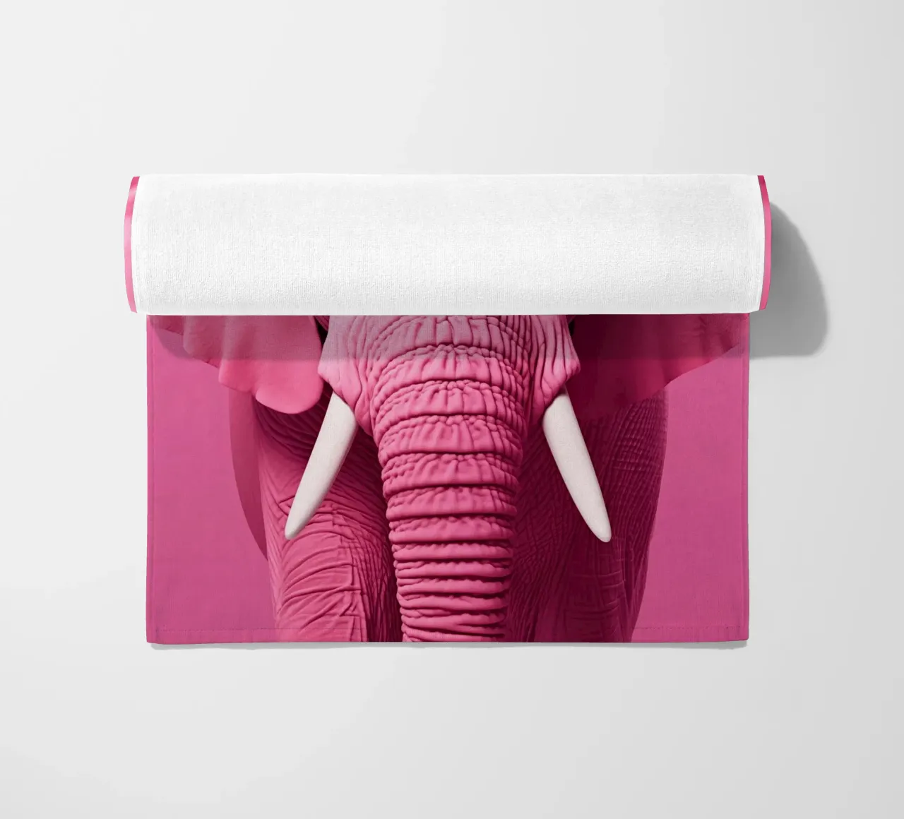Rosa elefante telo mare da Imagine