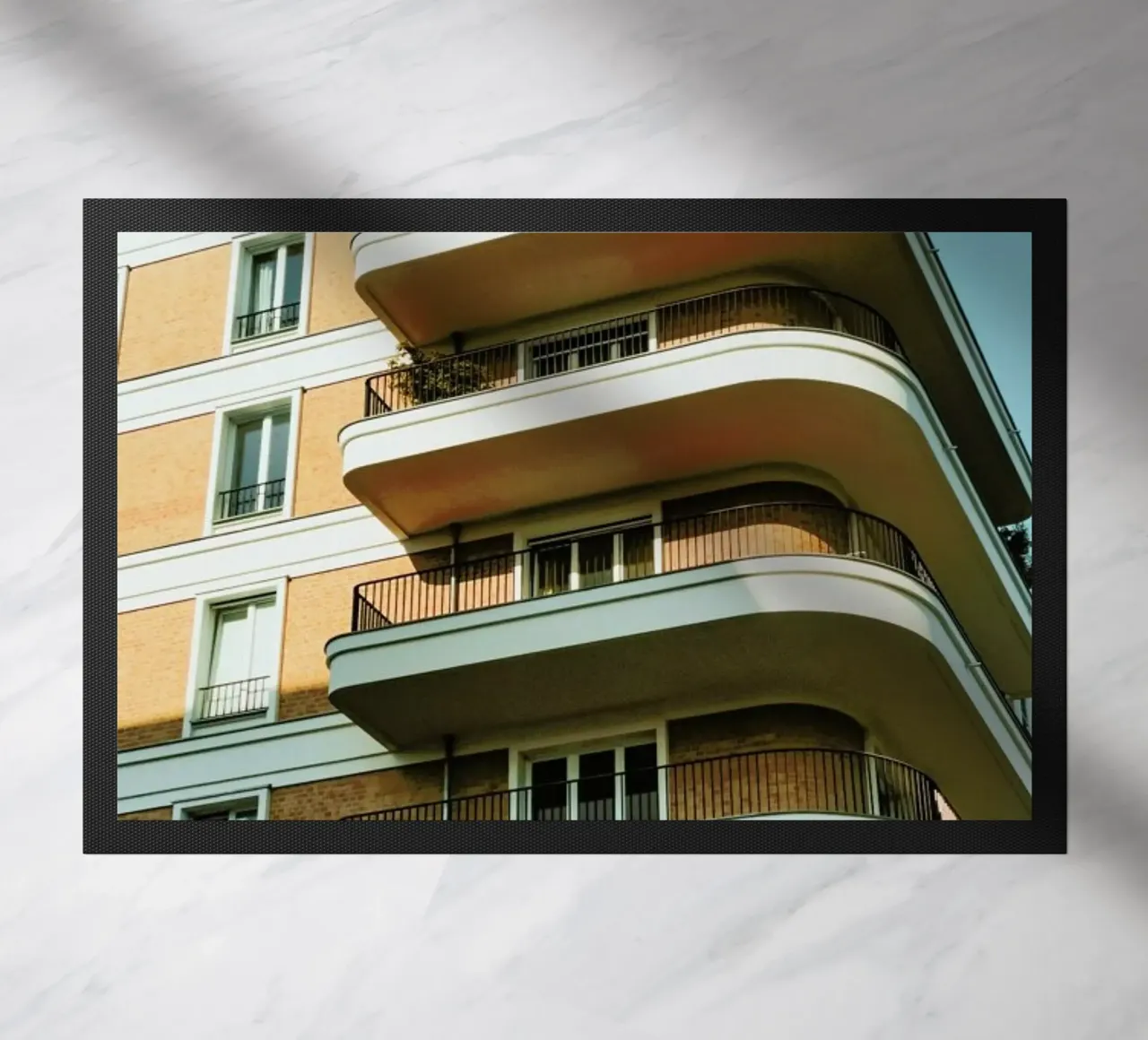 Sun Kissed Building zerbino da Sebastian Hilgetag