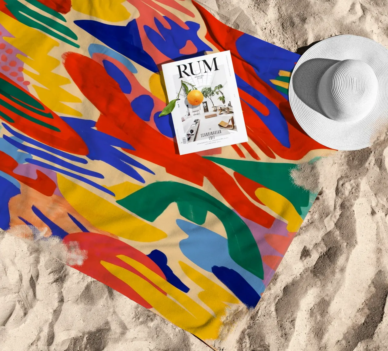 Abstrakte Blütenpracht Strandtuch von Zep Layers
