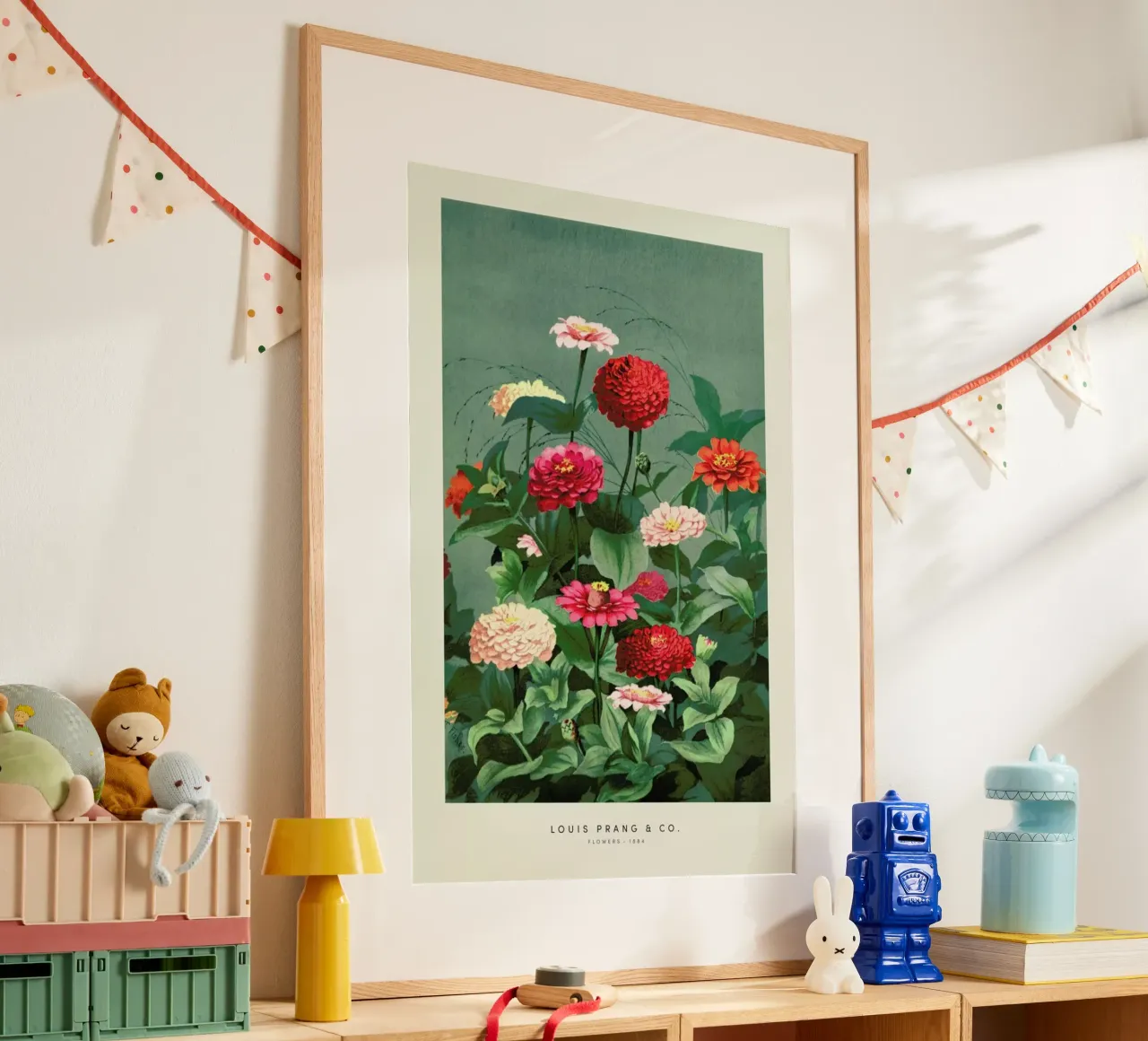 Prang & Co. - Flowers poster con telaio in legno da Vintage by JUNIQE