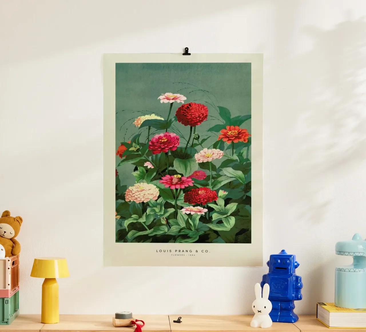 Prang & Co. - Flowers poster con telaio in legno da Vintage by JUNIQE