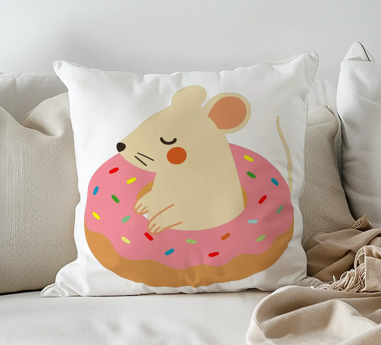 Douce souris dans un beignet - Illustration animalière ludique coussin de namosh