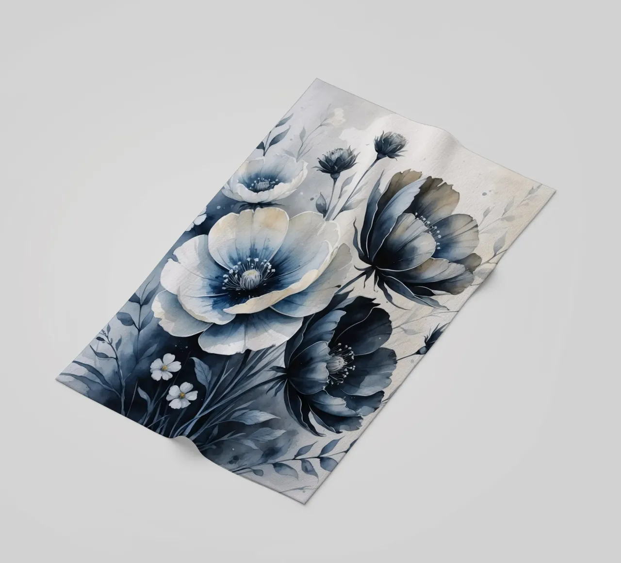 Composizione floreale con fiori bianchi e blu telo mare da DesignDoodle