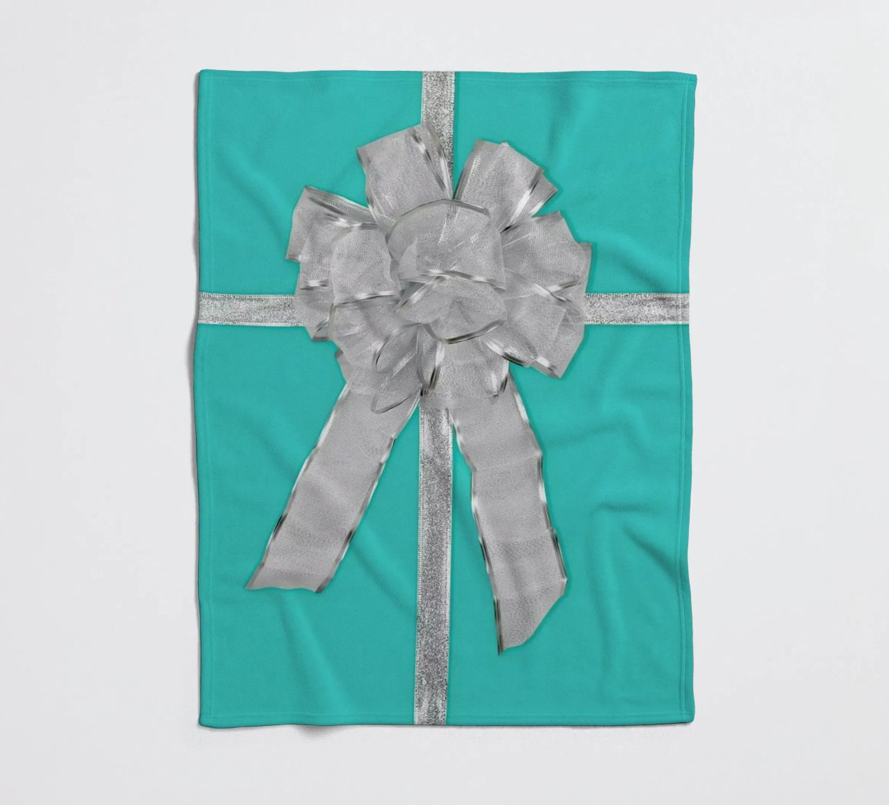 Do Not Open Till Christmas coperta in pile da Juj Winn