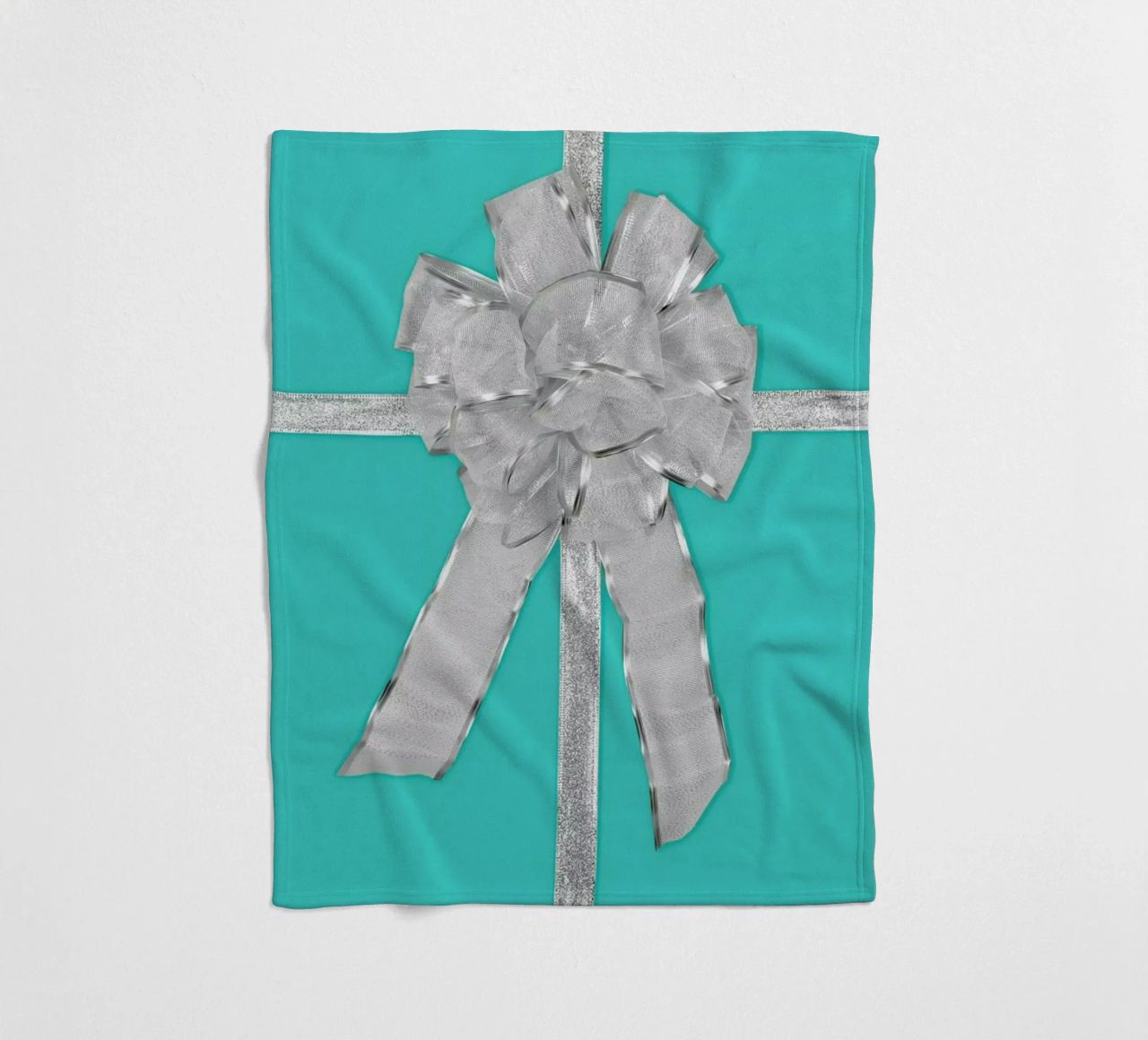 Do Not Open Till Christmas coperta in pile da Juj Winn
