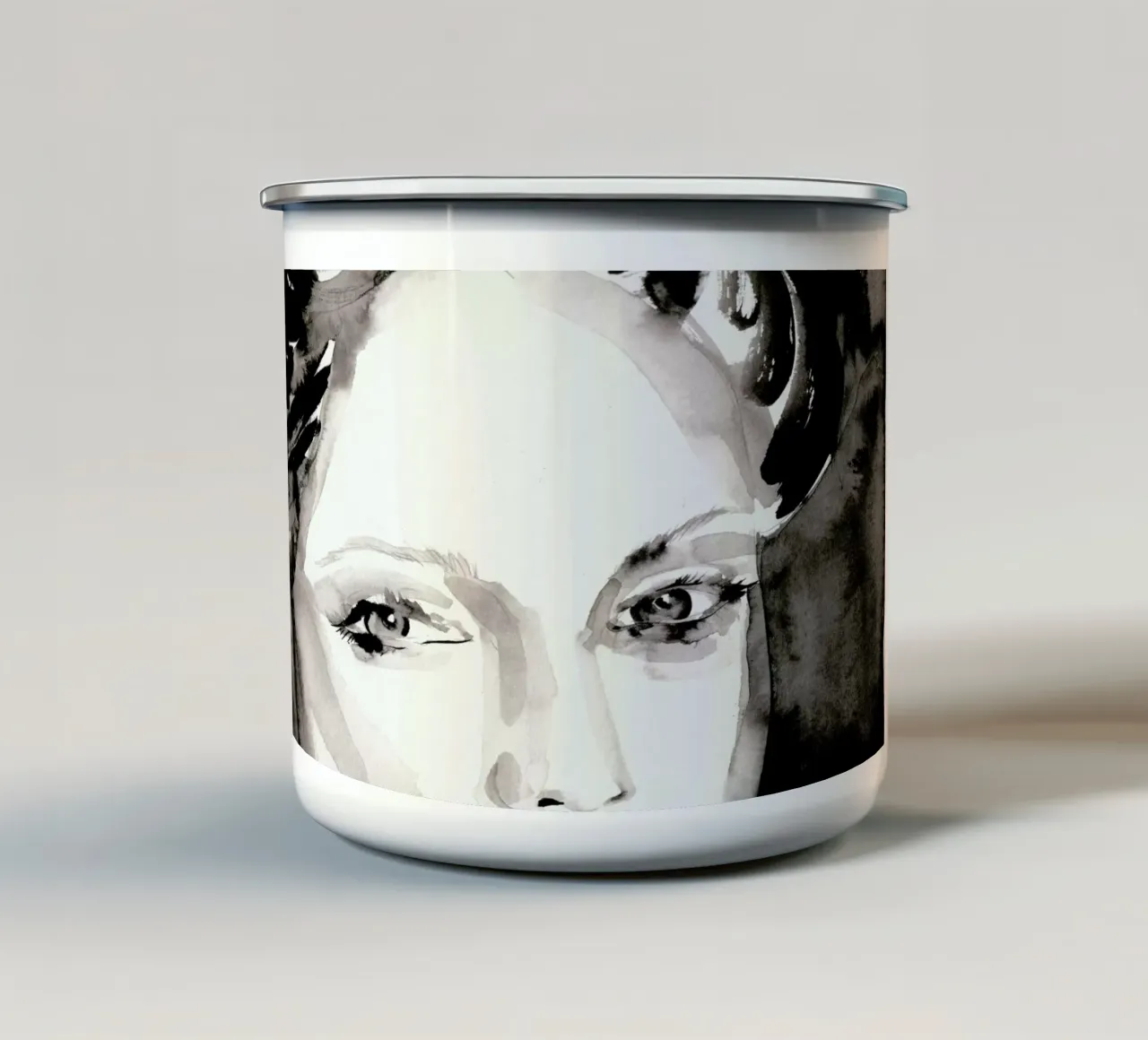 The Teaser Campaign tazza in smalto da Victoria Verbaan