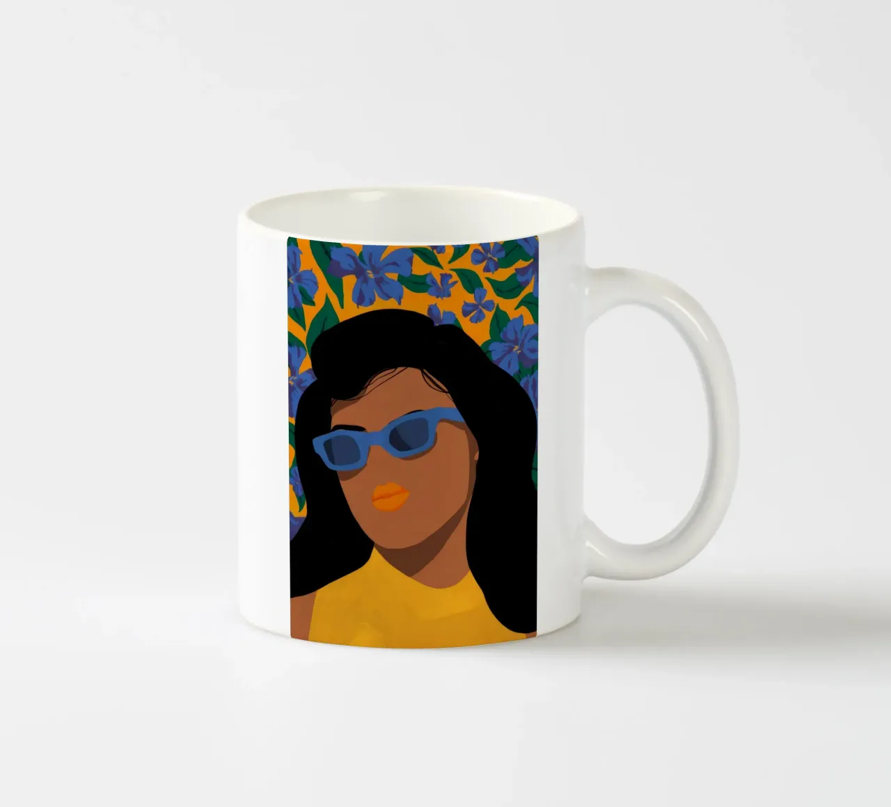 Fioritura di tonalità fredde tazza in ceramica da Arcane Shade