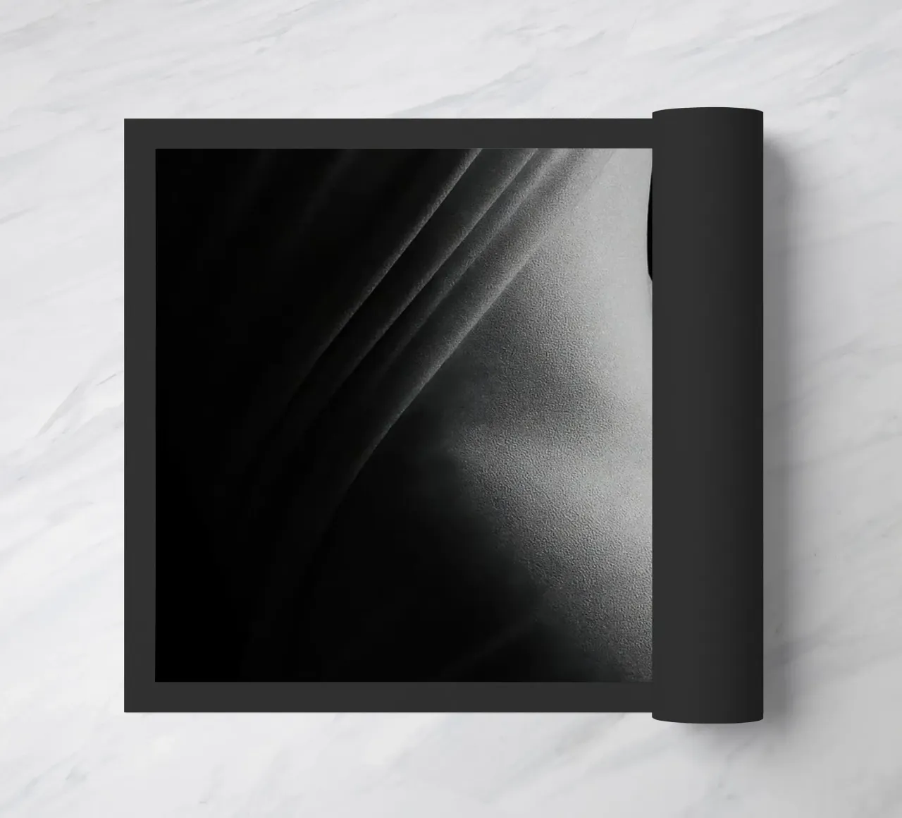 Paris sensuel - Avvolti dalla luce su forme tese zerbino da Black & White