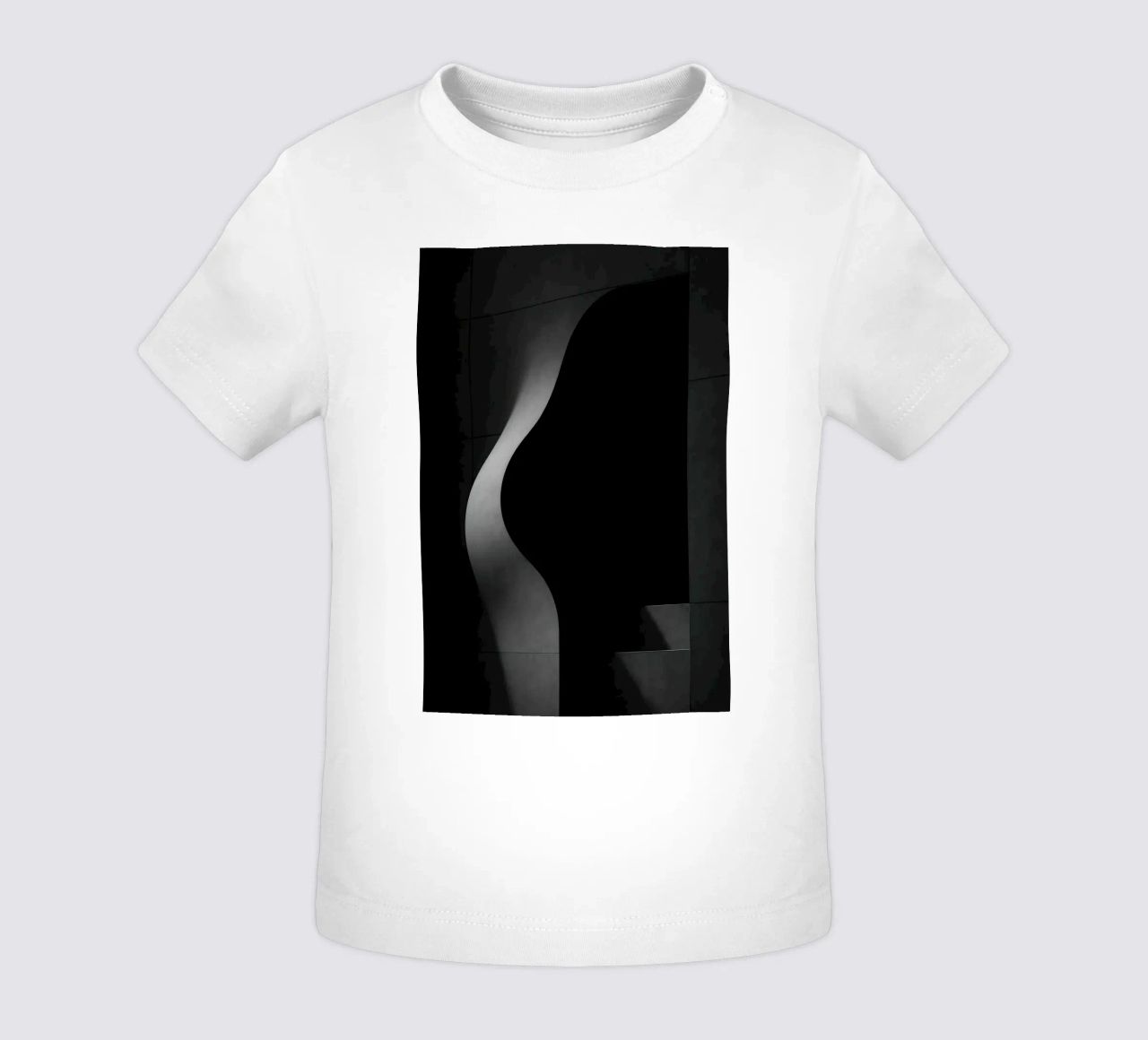 Vleselijke architectuur in Parijs - Schaduwen in spanning baby t-shirt van Black & White