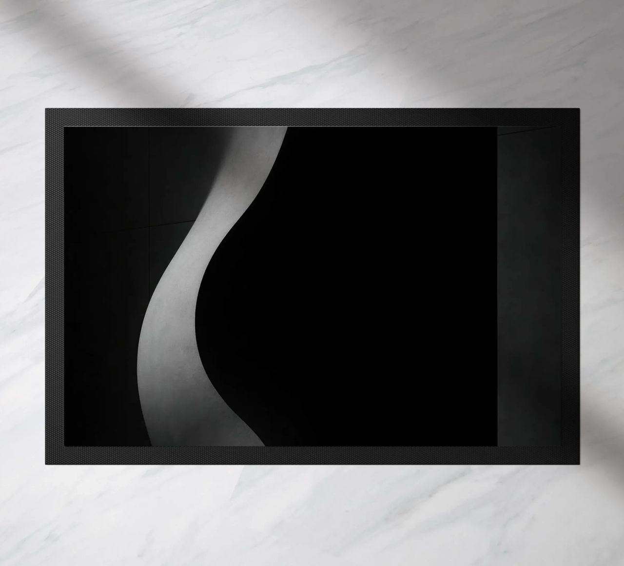 Vleselijke architectuur in Parijs - Schaduwen in spanning deurmat van Black & White