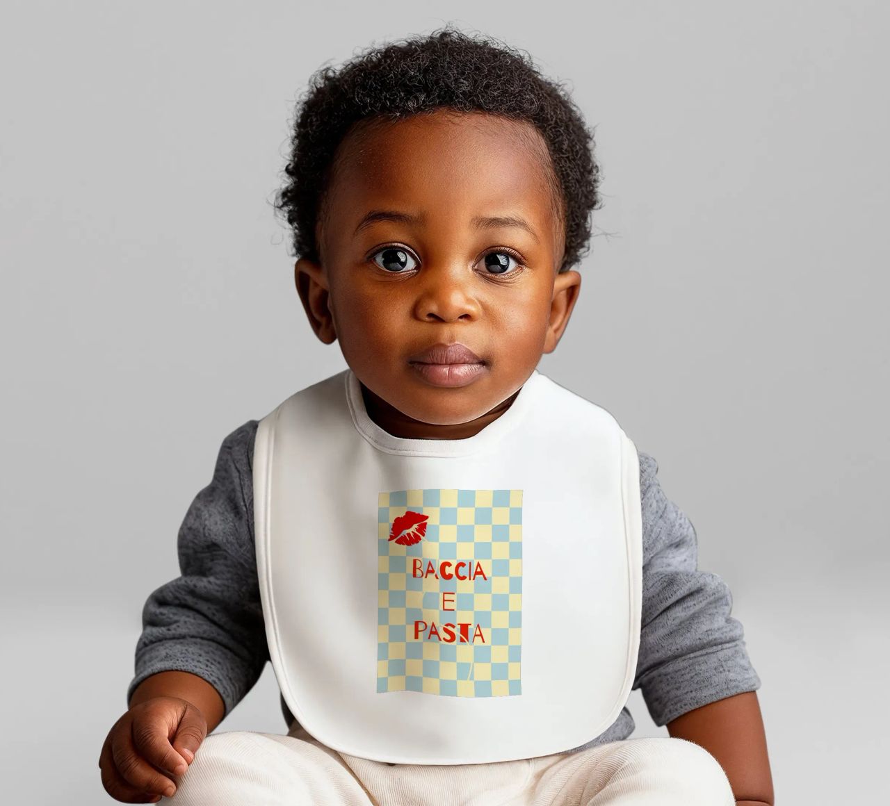 bacia e pasta. bavaglino da FRICKE DESIGN