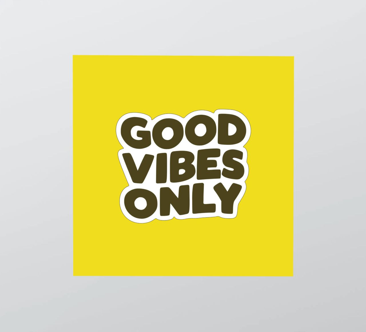 Good Vibes Only Typography Design imprimé en jaune et noir autocollant de THE MOTIVATED TYPE