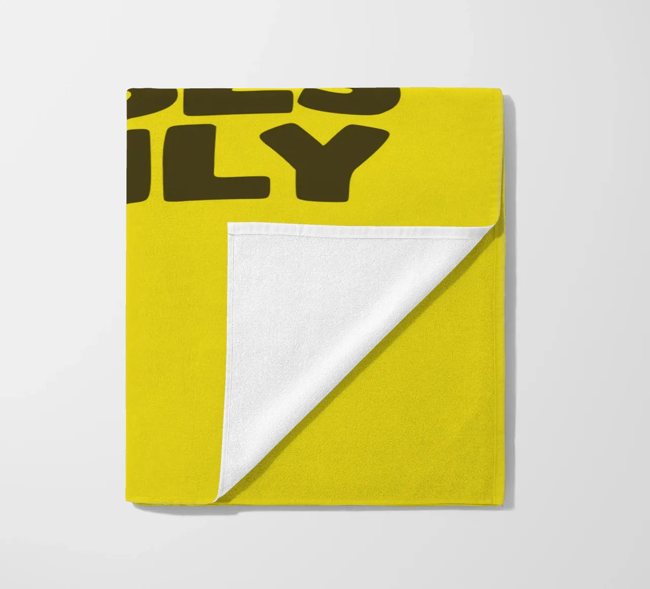 Good Vibes Only Typography Design imprimé en jaune et noir serviette de plage de THE MOTIVATED TYPE