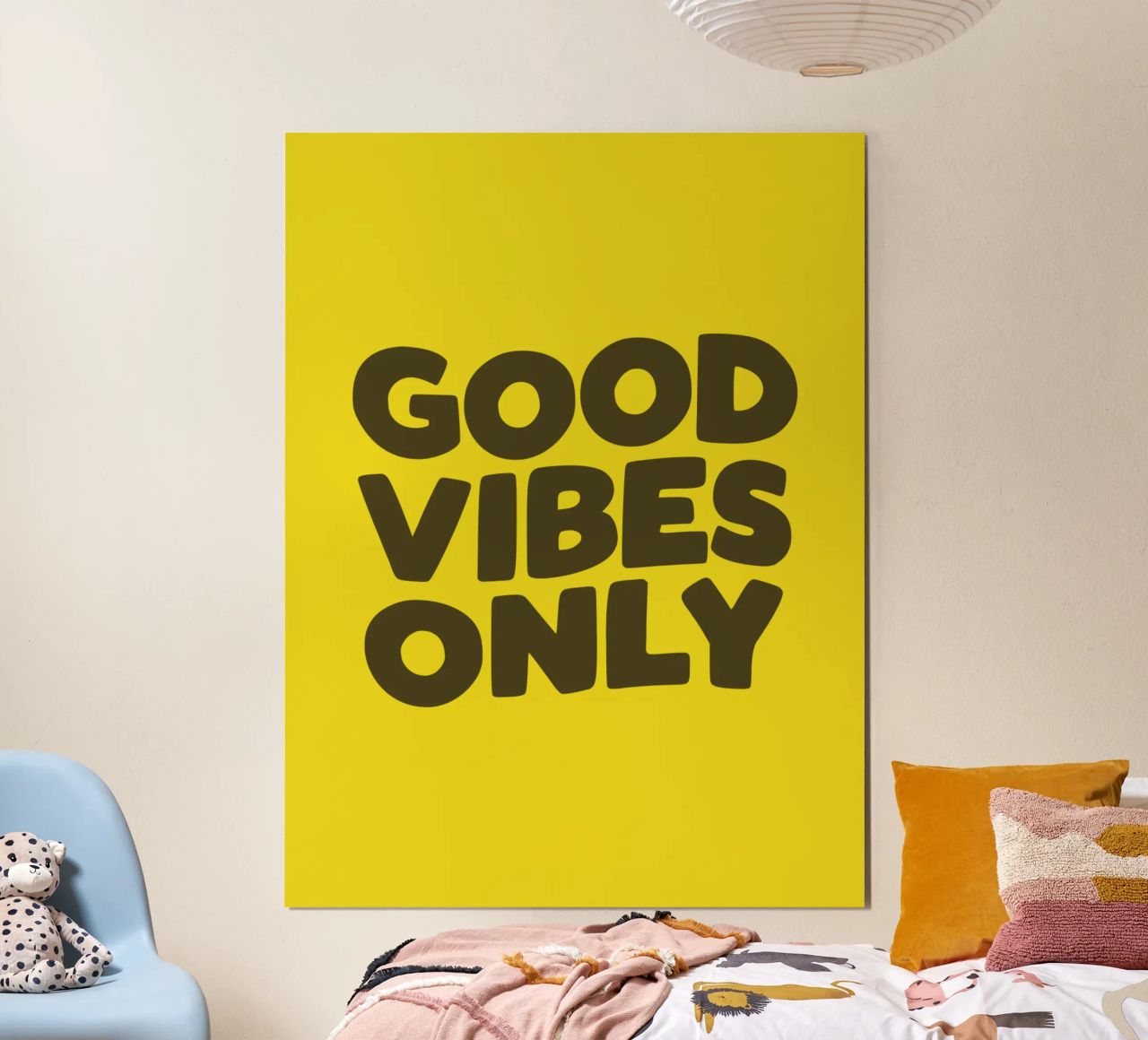 Good Vibes Only Typography Design imprimé en jaune et noir hahnemühle de THE MOTIVATED TYPE