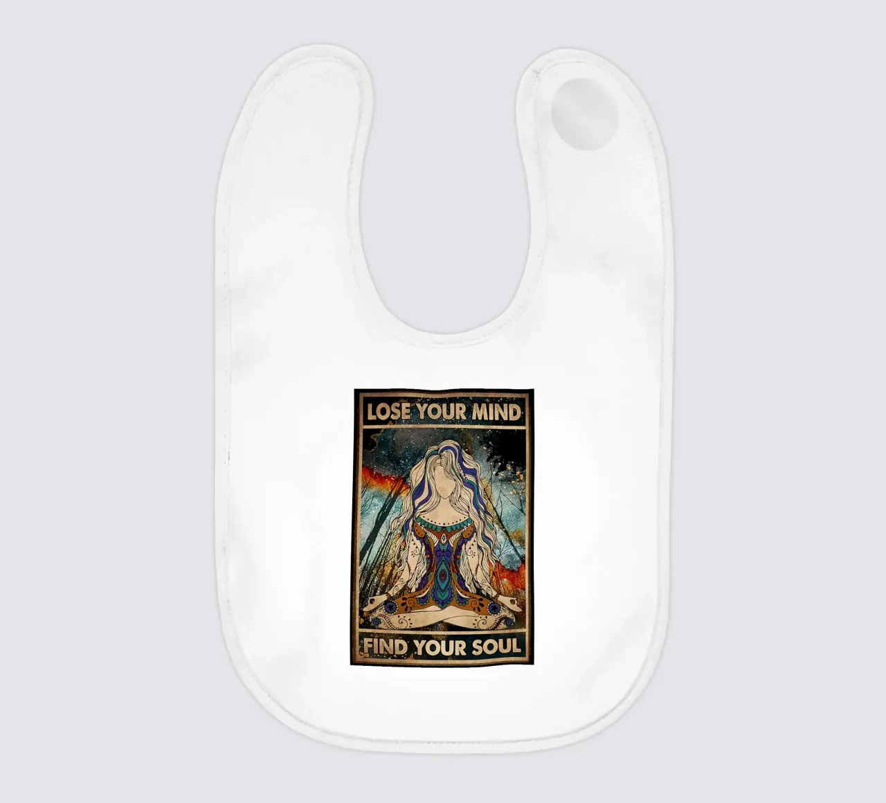 Poster della ragazza hippie che pratica lo yoga: "Perdi la testa, trova la tua anima". bavaglino da Aaronshop