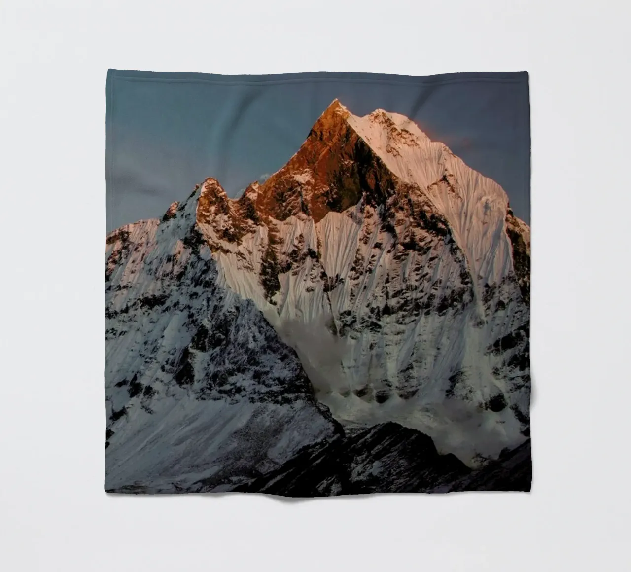 Eroded Mountain Range, Nepal coperta in pile da EyeEm Mobile GmbH