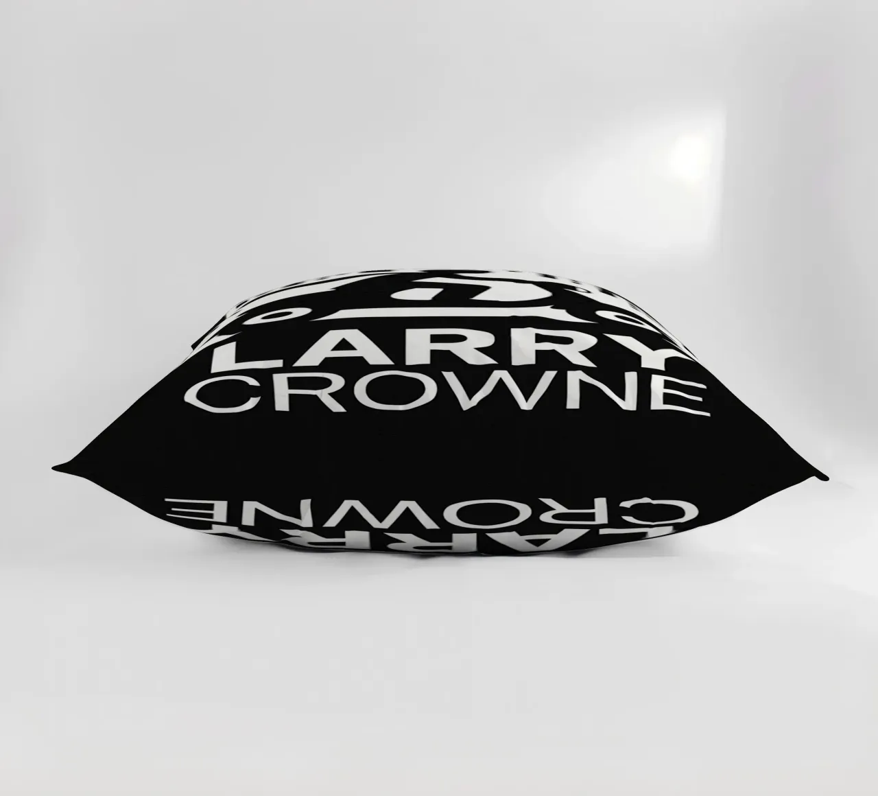Larry Crowne Print cuscino da MoviesArt