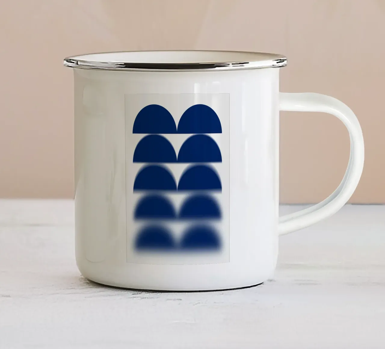 Semicerchi blu tazza in smalto da Little Dean